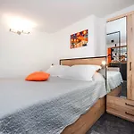ゲストハウス Guesthouse Santa Lucia ロヴィニ