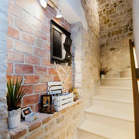 Santa Lucia Guest house