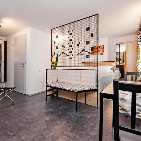 Santa Lucia 4*